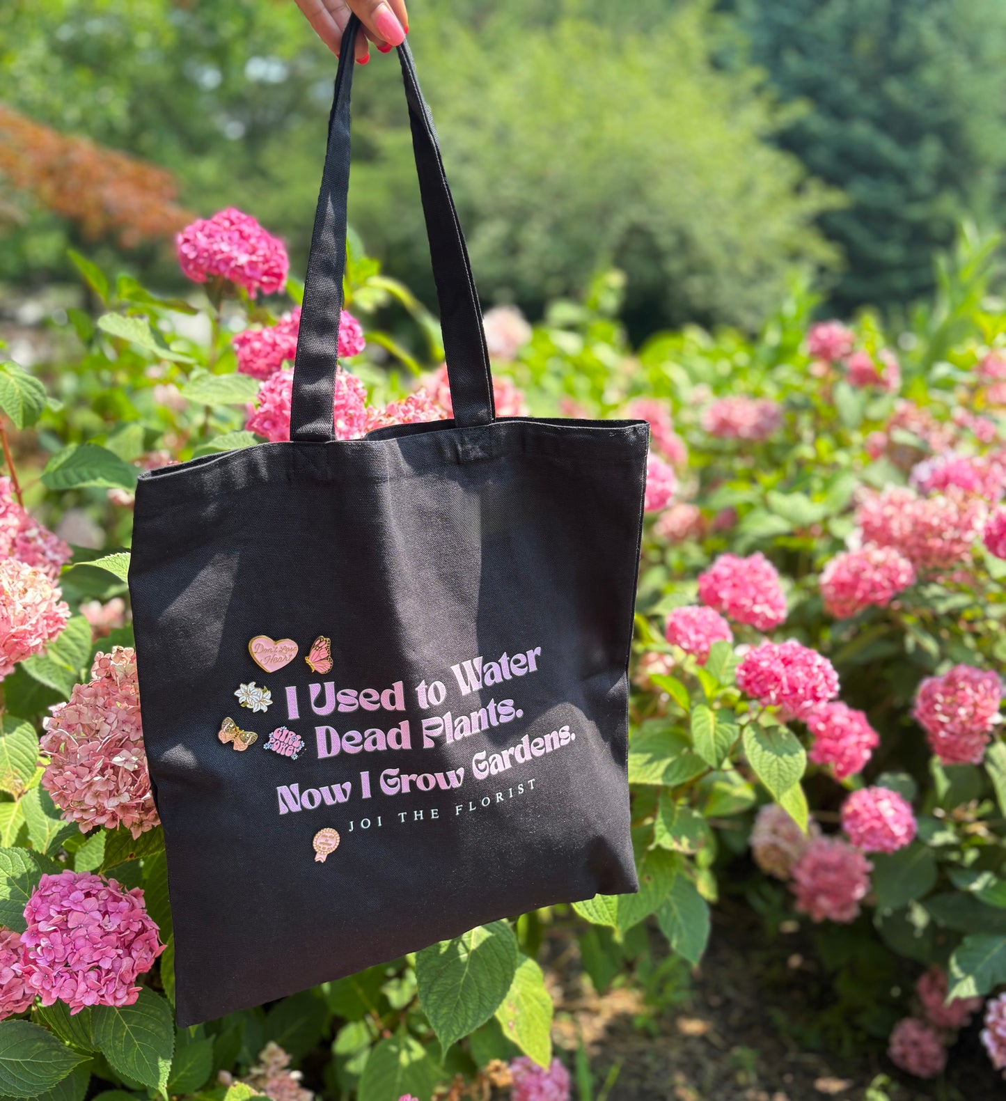 Joi’s Floral Tote – Spacious, Stylish & Charm-Packed